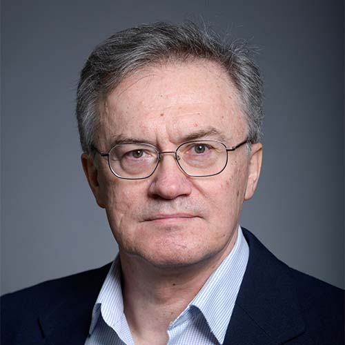 Mason associate professor Peter Pachowicz